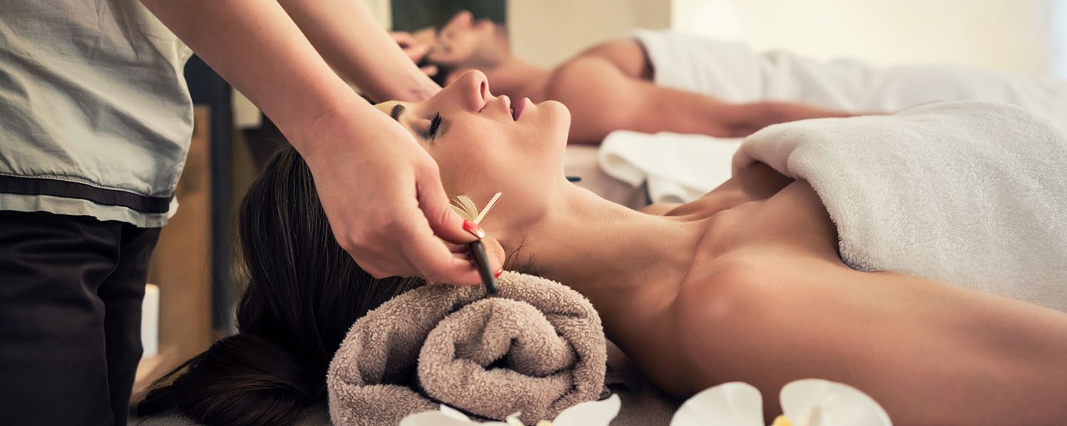 Wellness & Beauty – saubere Handtücher im Spa